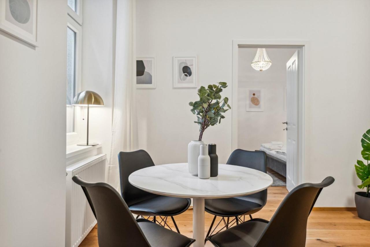 Center Wien Designer Central Modern Apartment المظهر الخارجي الصورة