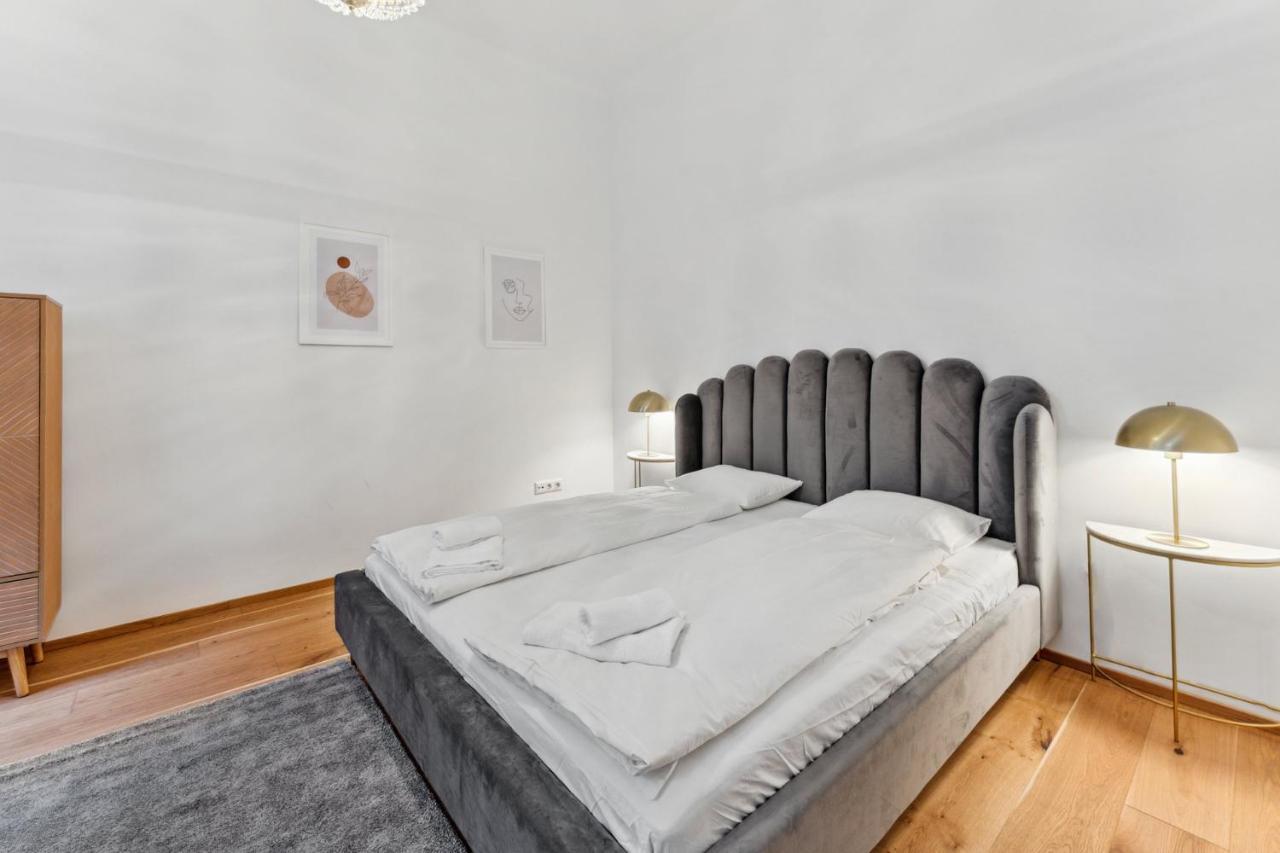 Center Wien Designer Central Modern Apartment المظهر الخارجي الصورة