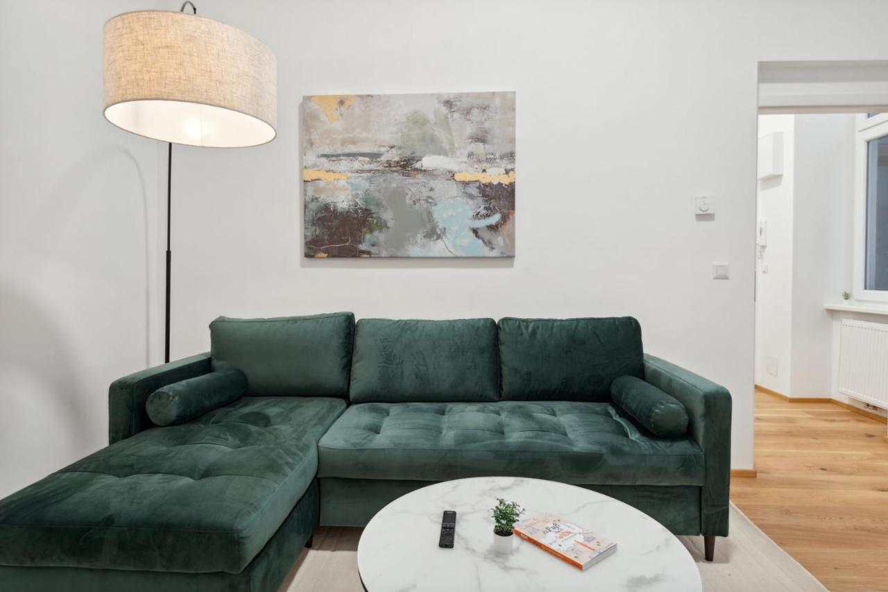 Center Wien Designer Central Modern Apartment المظهر الخارجي الصورة