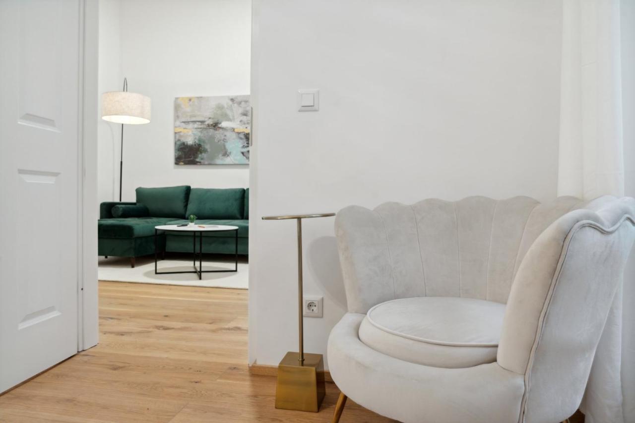 Center Wien Designer Central Modern Apartment المظهر الخارجي الصورة