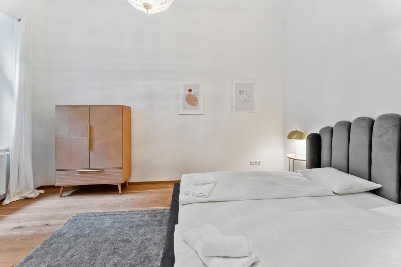 Center Wien Designer Central Modern Apartment المظهر الخارجي الصورة