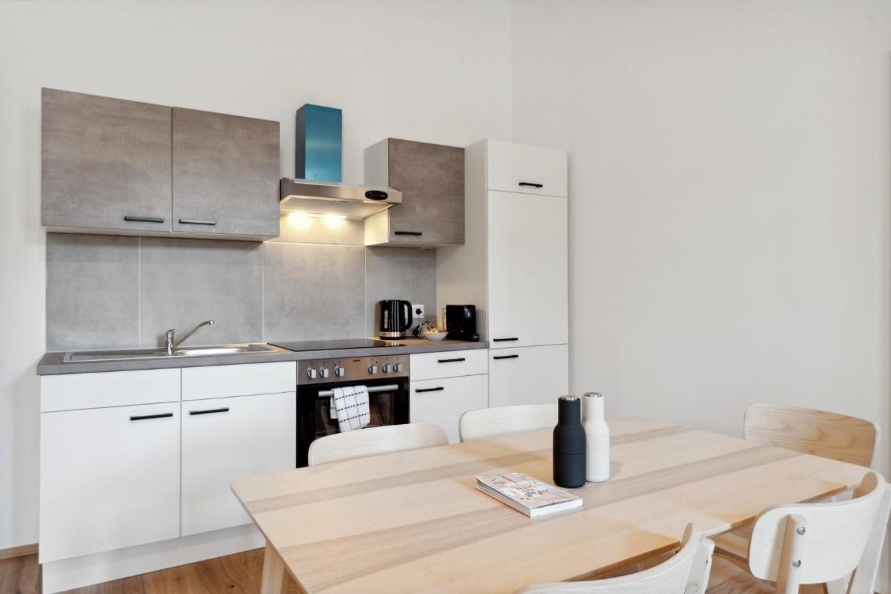 Center Wien Designer Central Modern Apartment المظهر الخارجي الصورة