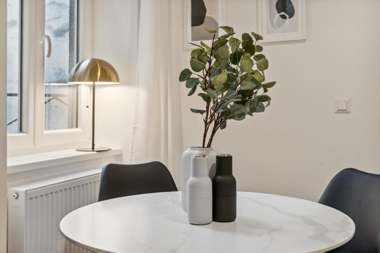 Center Wien Designer Central Modern Apartment المظهر الخارجي الصورة